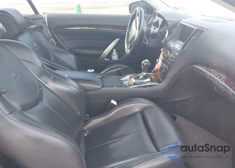 2010 Infiniti G37 z USA, uszkodzony, nr VIN JN1CV6FE0AM351427